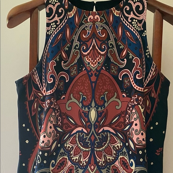 Banana Republic M dress. Sheath style. Sleeveless. Polyester and spandex. - Picture 4 of 11